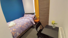 Double-Bedroom in the Heart of Eccles Manchester Perfect for Short Stays